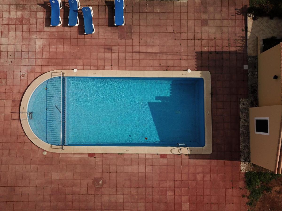 Apartamento con piscina y playa Son Xoriguer Exterior foto